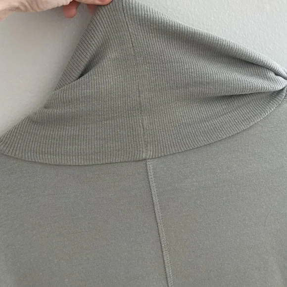 [Athleta] Pranayama Wrap Cardigan Sweater in Sage - Picture 4 of 12